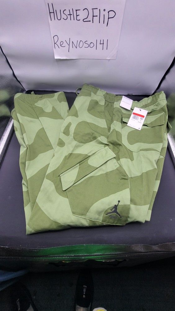 $120 Mens Size L Nike Air Jordan Essentials Chicago Camo Cargo Pants FD7455 340