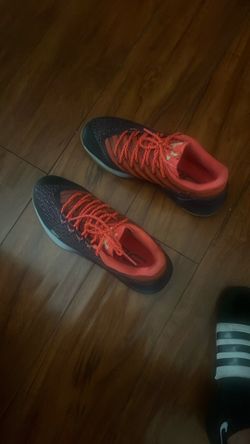 Under Amour Tennis Men Shoes , Size 7