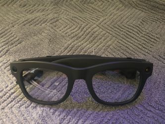 Smart Glass w/ Camera, Speaker and Music
