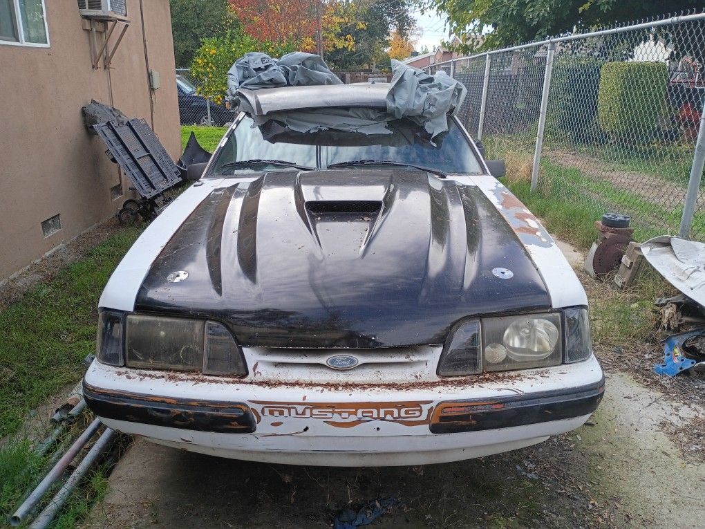 1988 Ford Mustang