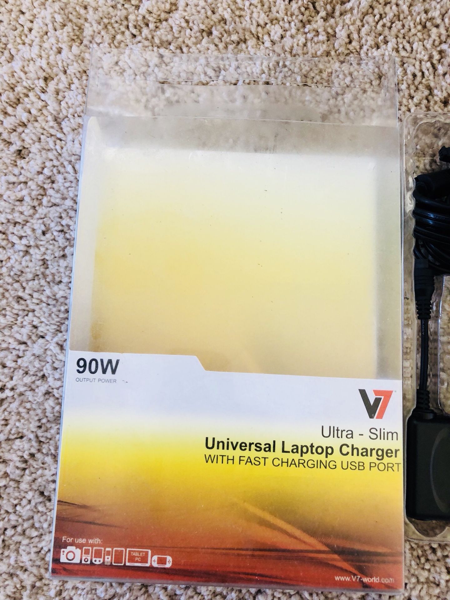 Universal laptop charger
