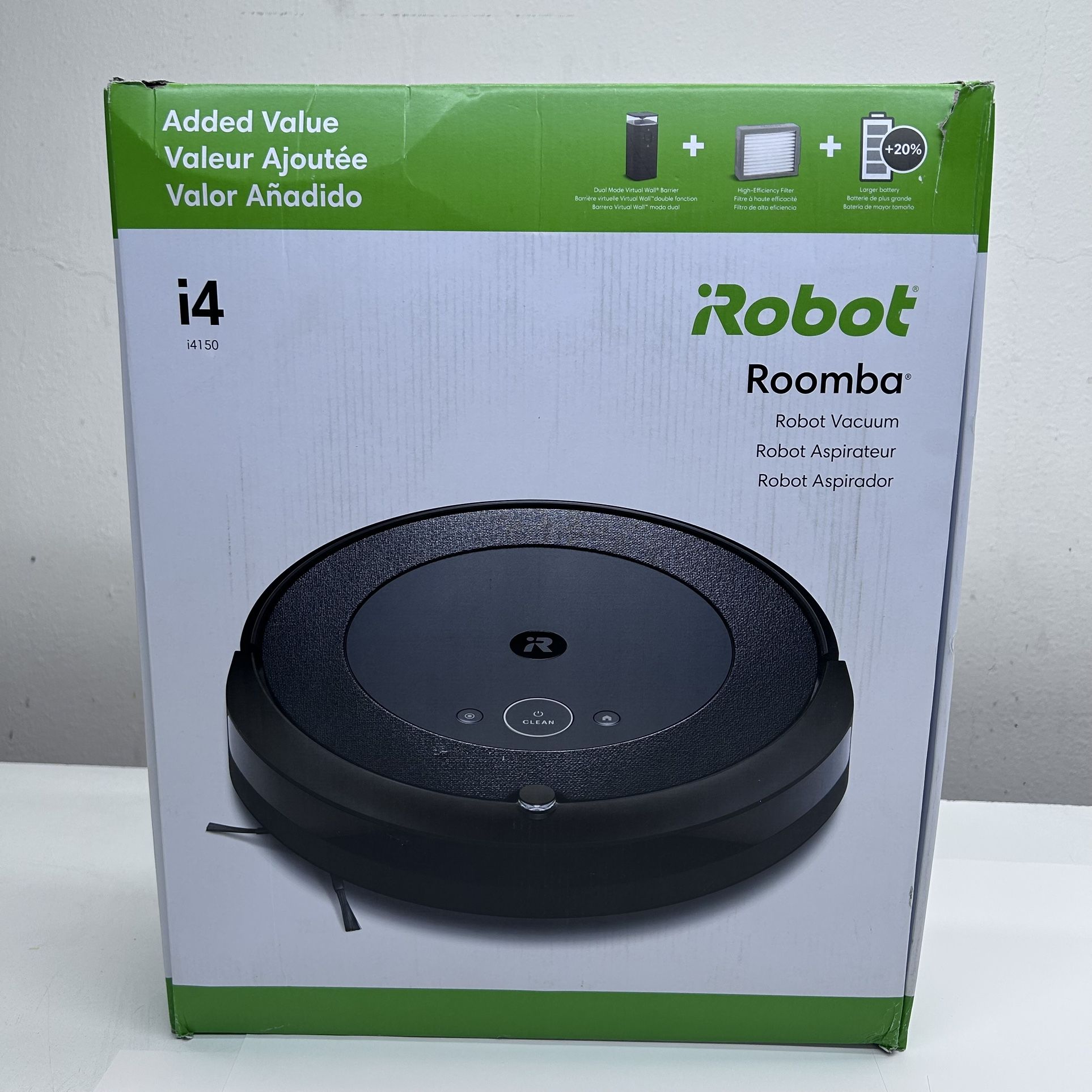 iRobot Roomba i4 EVO Wi-Fi Connected Robot Vacuum- slightly Used** New Accessories