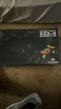TEAM LOSI XXX-4 GRAPHITE P+US