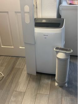 10800 Btus Air Conditioner and Heater