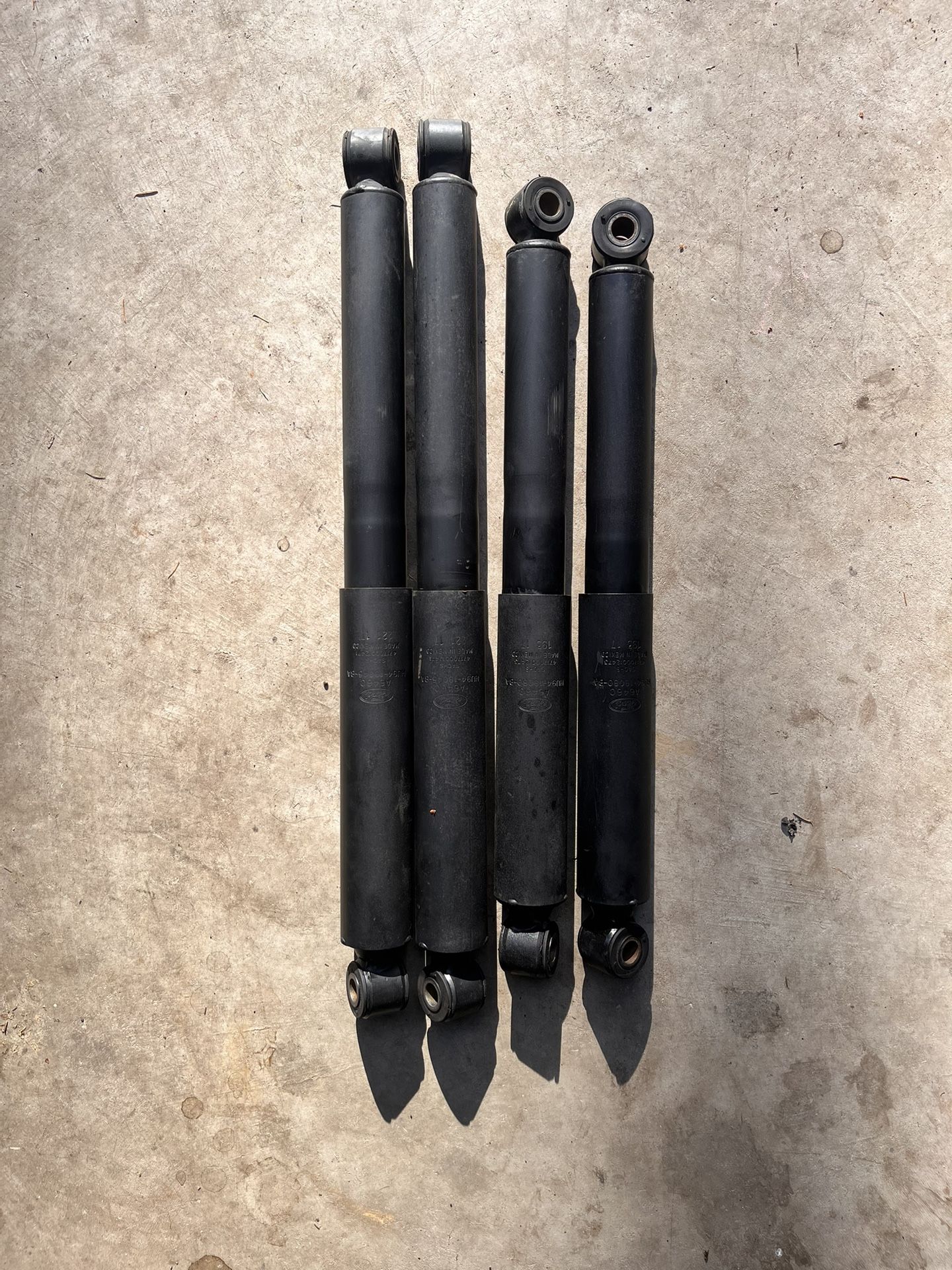 Sachs RV Shocks for F53 Chassis Motorhome