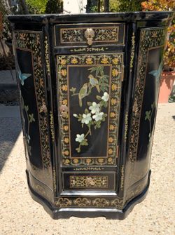 Decorative Cabinet