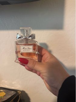 Woman’s perfume