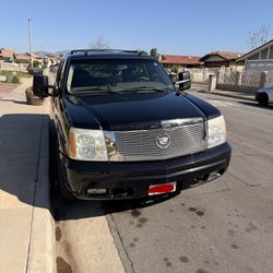 2005 Cadillac Escalade 