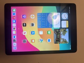 iPad 6th Gen