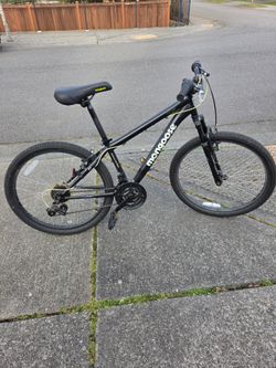 Bike Mongoose Excursion 24", Speed 21, Very Good Condition
