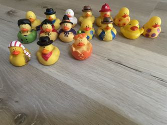 Vintage rubber duckies set of 16