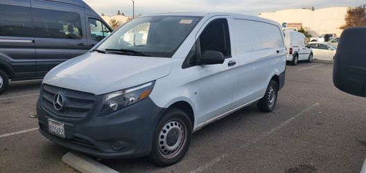 2018 Mercedes Matris