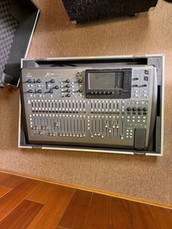 Behringer X32 Sound Board