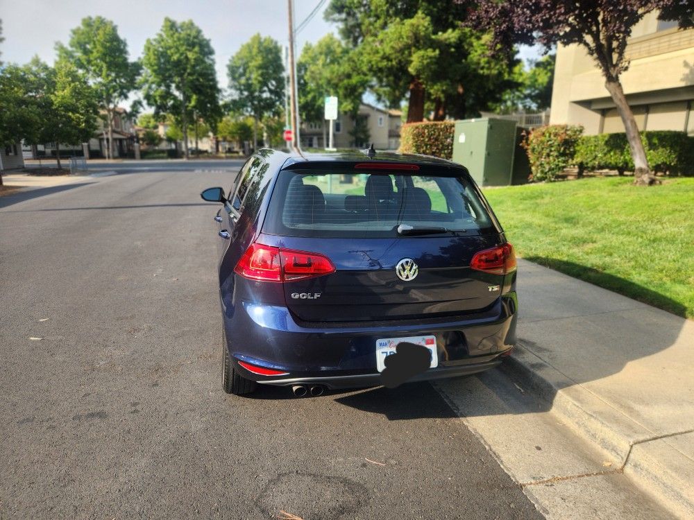 2016 Volkswagen Golf