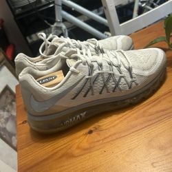 Nike Air Max 2015 White Metallic Silver Men’s Size 10 Athletic Shoes 