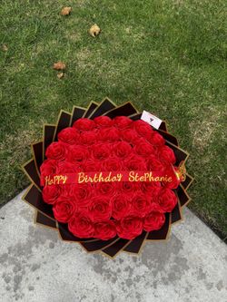 Eternal Roses, Ramo Buchon, Flower Bouquet 