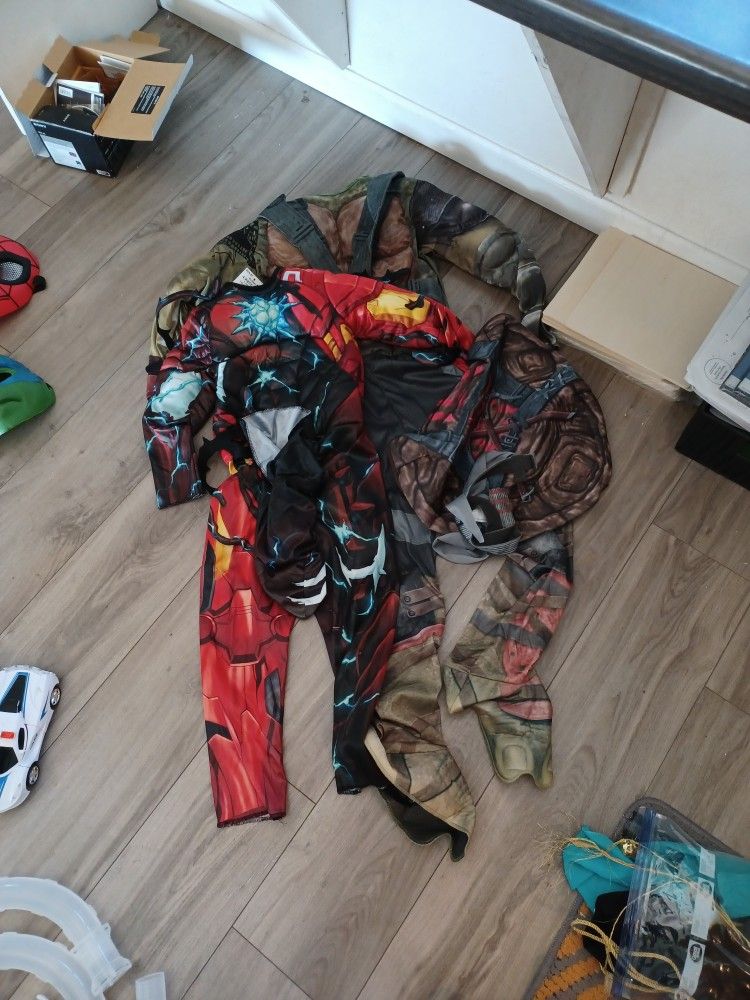 Boys' Costumes & Masks