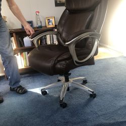 Lazy Boy Swivel Desk Leather Chair