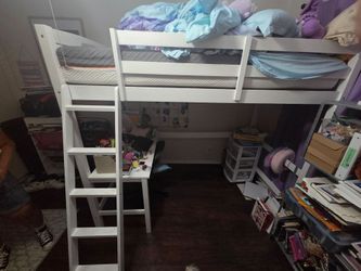 Twin Loft Bed w/Desk