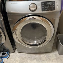 SAMSUNG DRYER.. WORKS GREAT!!
