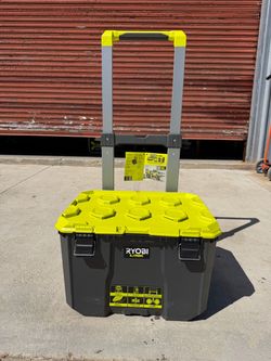 Ryobi Roling tool box