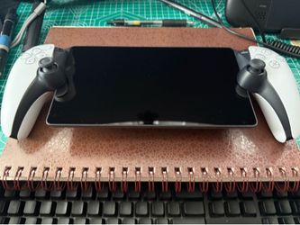 PlayStation Portal (white)