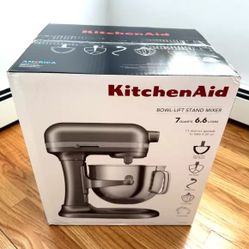 Kitchen Aid Mixer Brand New Sealed 