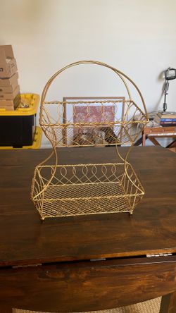 Gold fruit/ coffee tea basket
