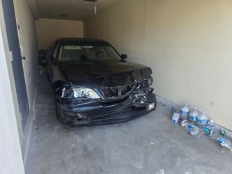 2004 Acura RL
