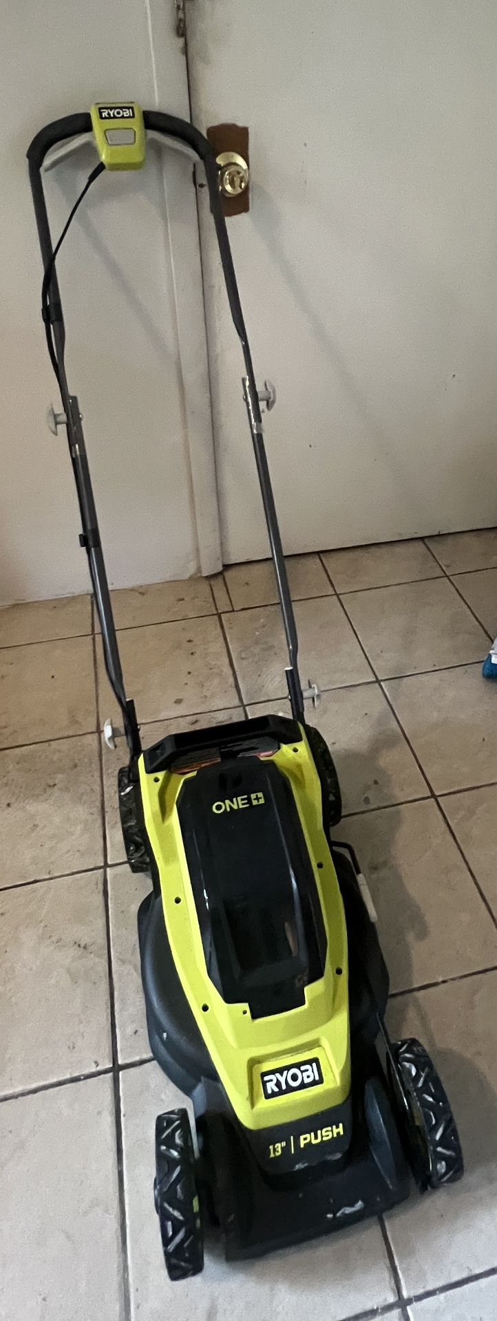 Ryobi Electric Lawnmower