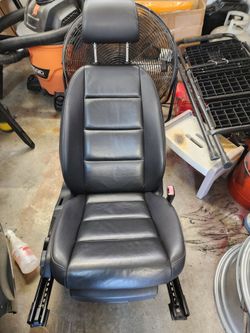 2006 Audi A6 C6 Front Seats