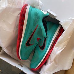 Nike Lebron 9 Low Liverpool