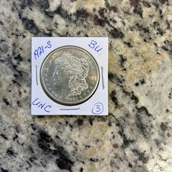 1921 S SILVER MORGAN DOLLAR  (C)