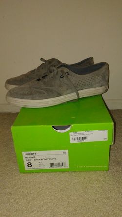 Huf liberty shoe grey suede size 8 mens