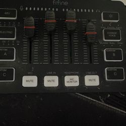 Fifine Mic And Soundboard Controller