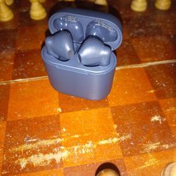 Onn True Wireless BLUETOOTH HEADPHONES 