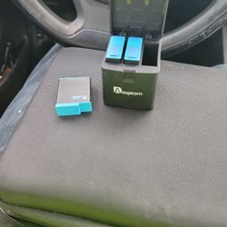 Gopro Batteries And Triple Charger
