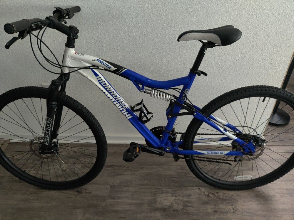 29 inch iron horse men's sinister 6.2 mountain bike sale