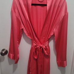 Victoria's Secret Satin Short Peach Robe One Size 