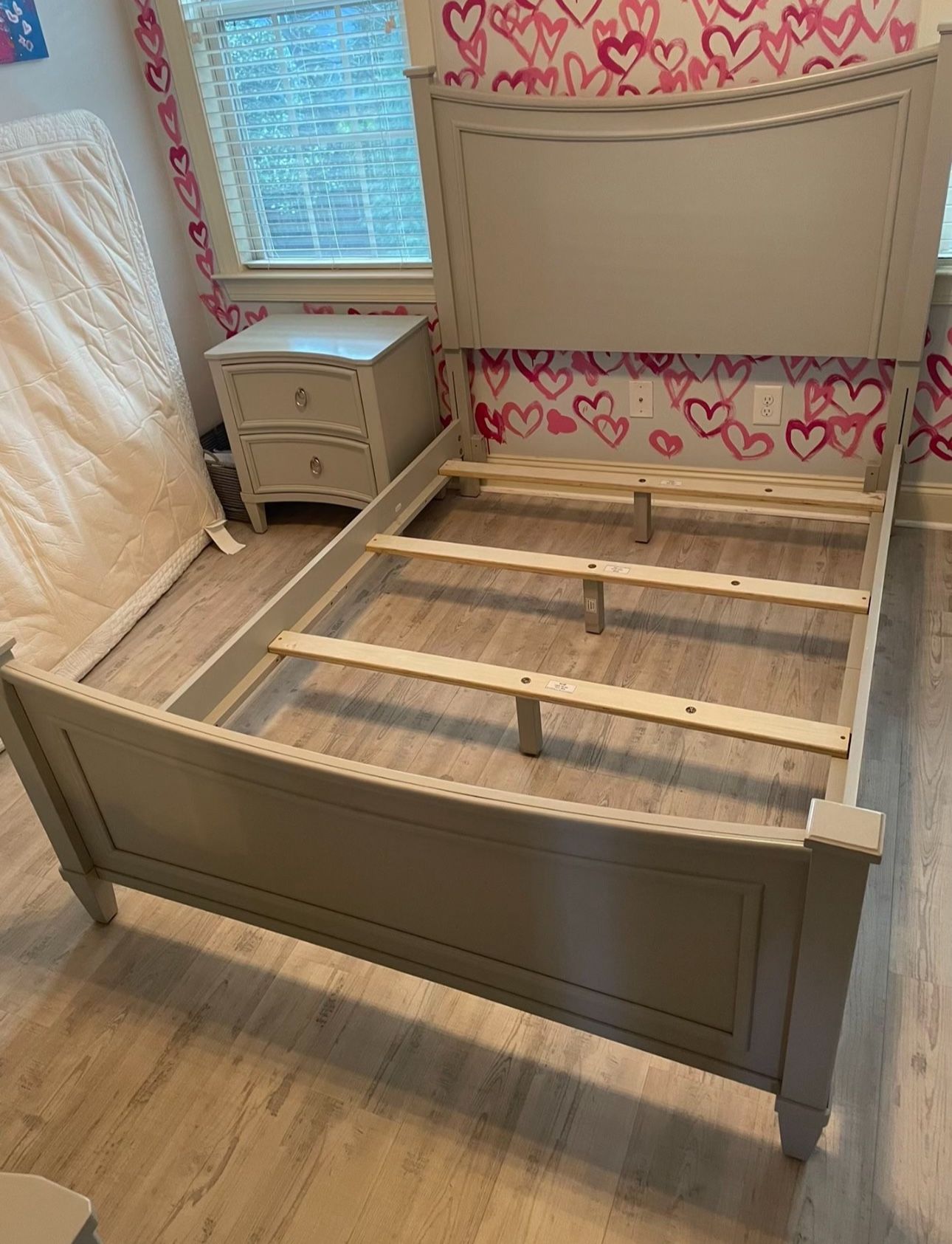 Full size bedroom set 