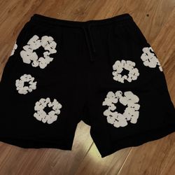 Denim Tear Shorts/Black n White