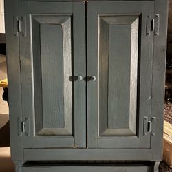 Rustic Double Doors Wood Bathroom Wall/Medicine Cabinet 