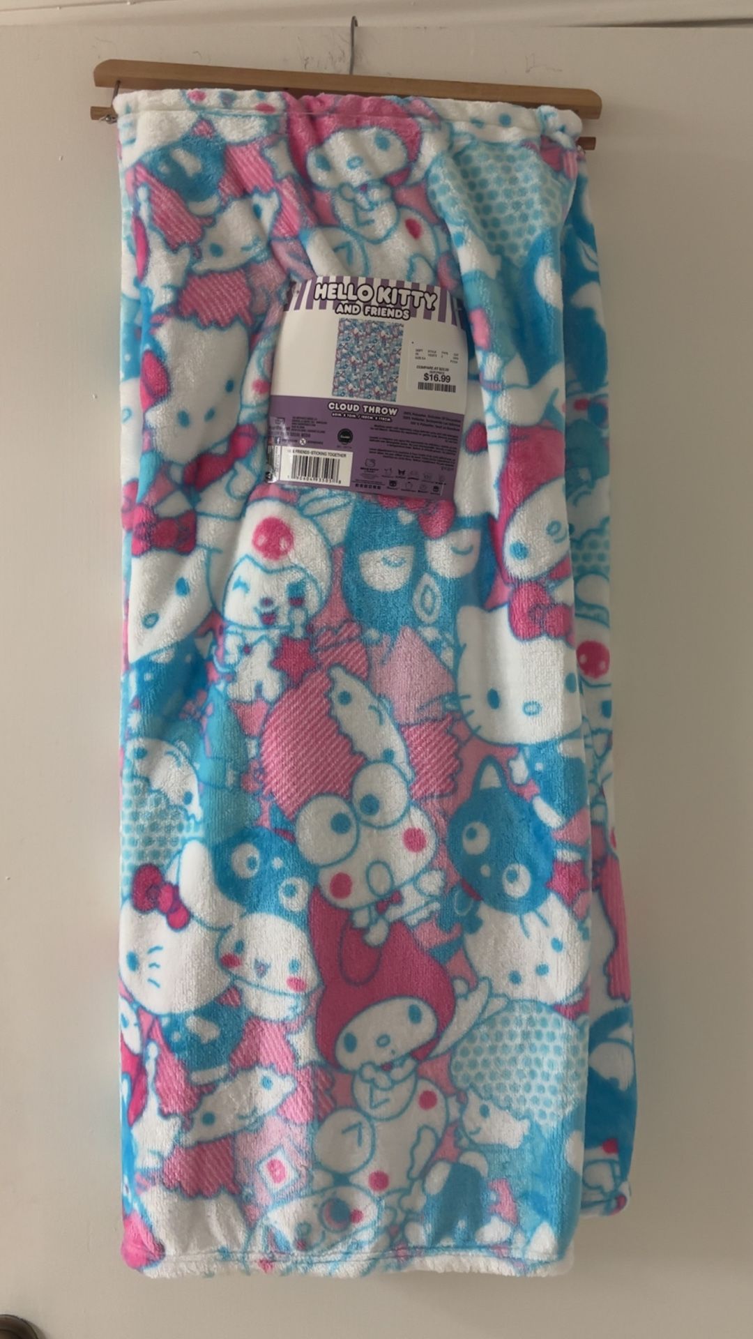 Hello Kitty Blanket