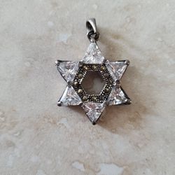 Star Of David Pendant Click On My Face To See My Other Posts 