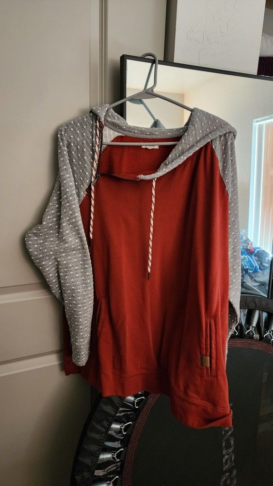 Maurice's Women's Hooded Sweatshirt 1x