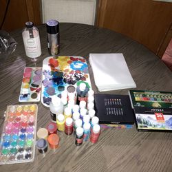 Paint And Art Supplies 