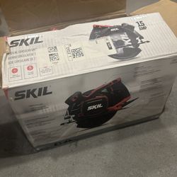 SKIL Circular Saw 