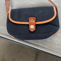 Dooney & Bourke  Purse