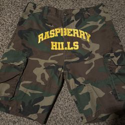 Raspberry Hills Camo shorts 
