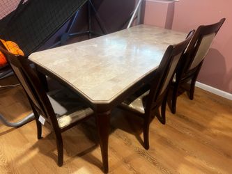Dining Table with 6 Chairs
